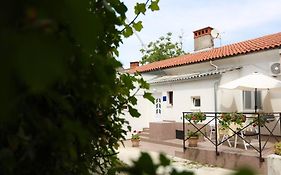 Charming Apartment In Town Center